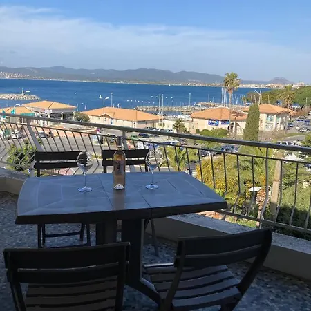 Azur Views In Front Of The Grande Bleue Saint-Raphael (Var)